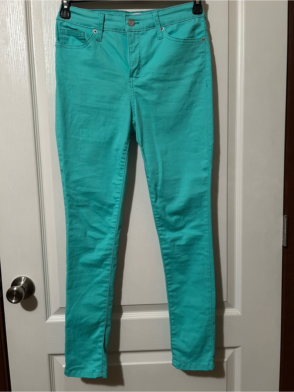 Crown & Ivy High Rise Skinny Jeans
